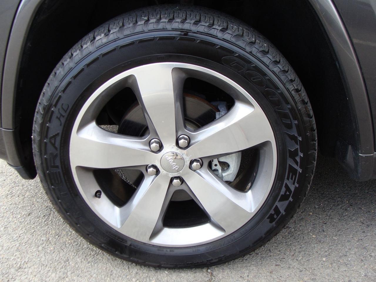 Jeep Grand Cherokee 4WD 4dr Overland 2014