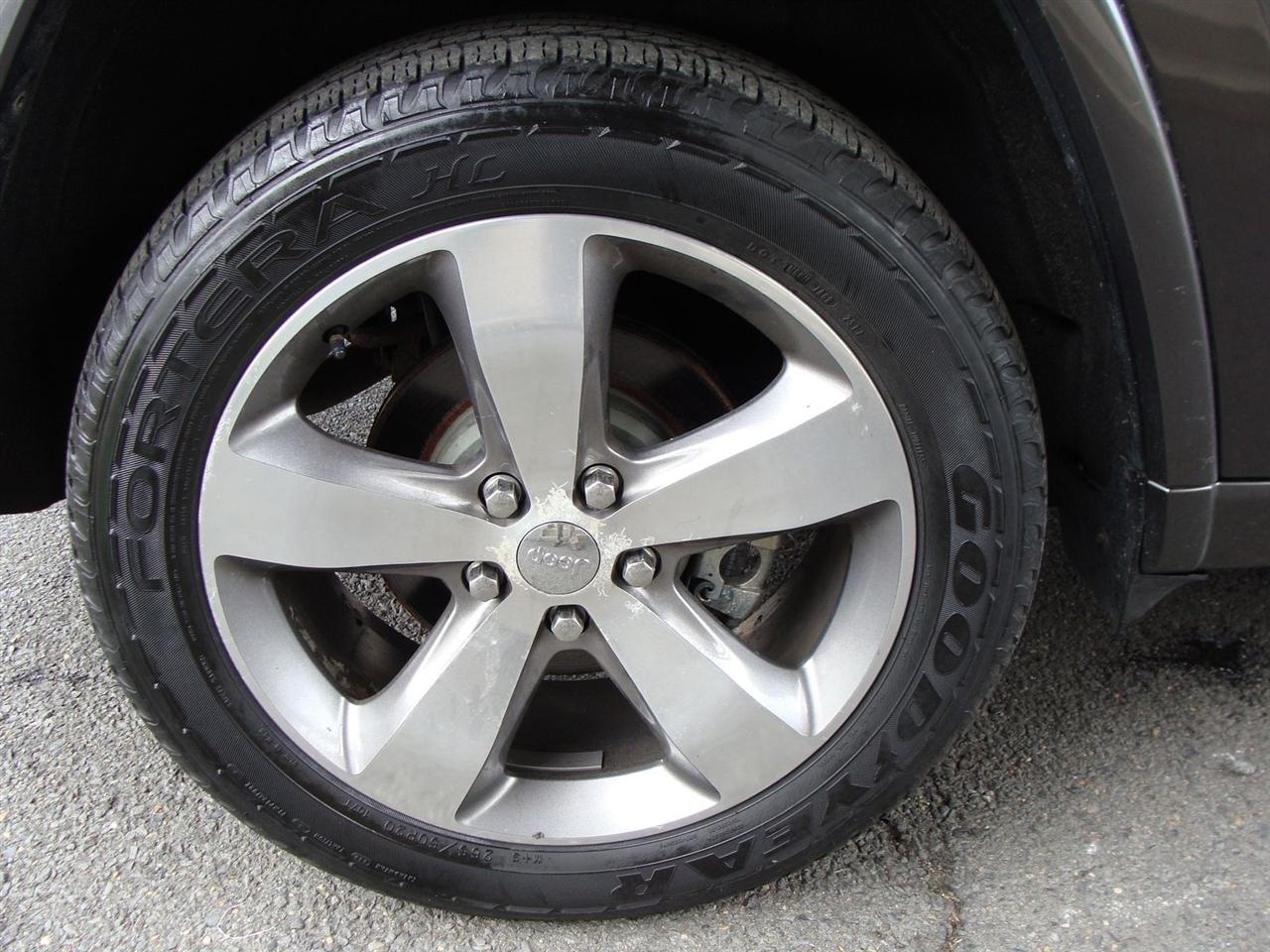 Jeep Grand Cherokee 4WD 4dr Overland 2014