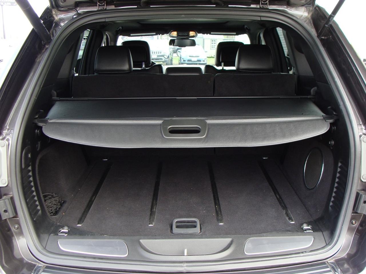 Jeep Grand Cherokee 4WD 4dr Overland 2014