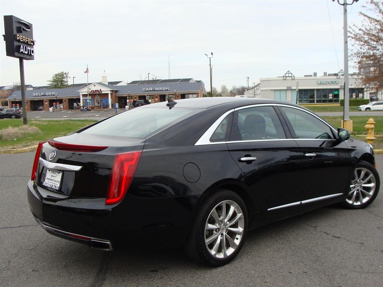Cadillac XTS 4dr Sdn Premium AWD 2014