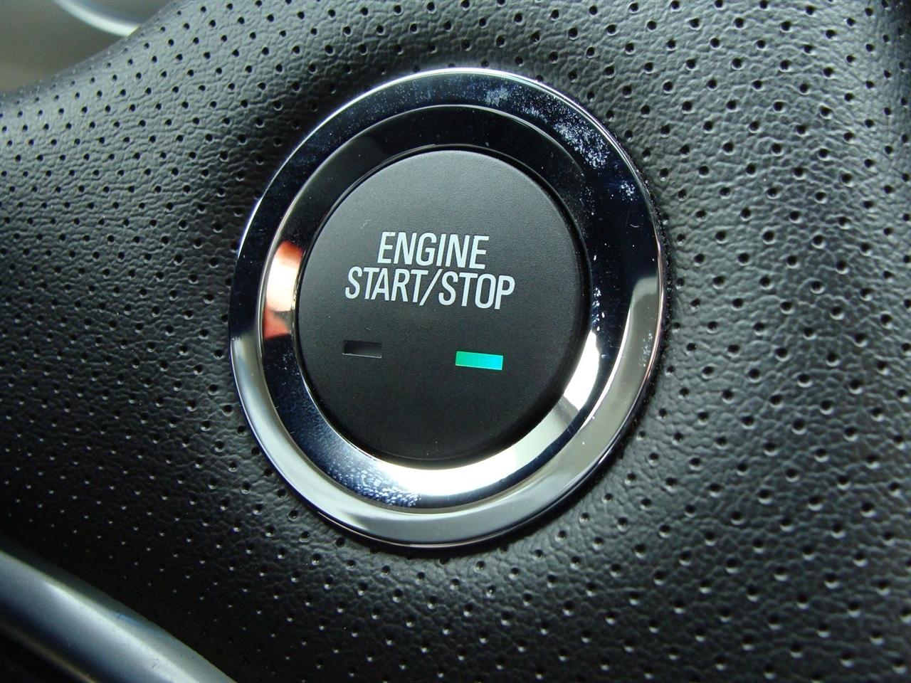 Cadillac XTS 4dr Sdn Premium AWD 2014