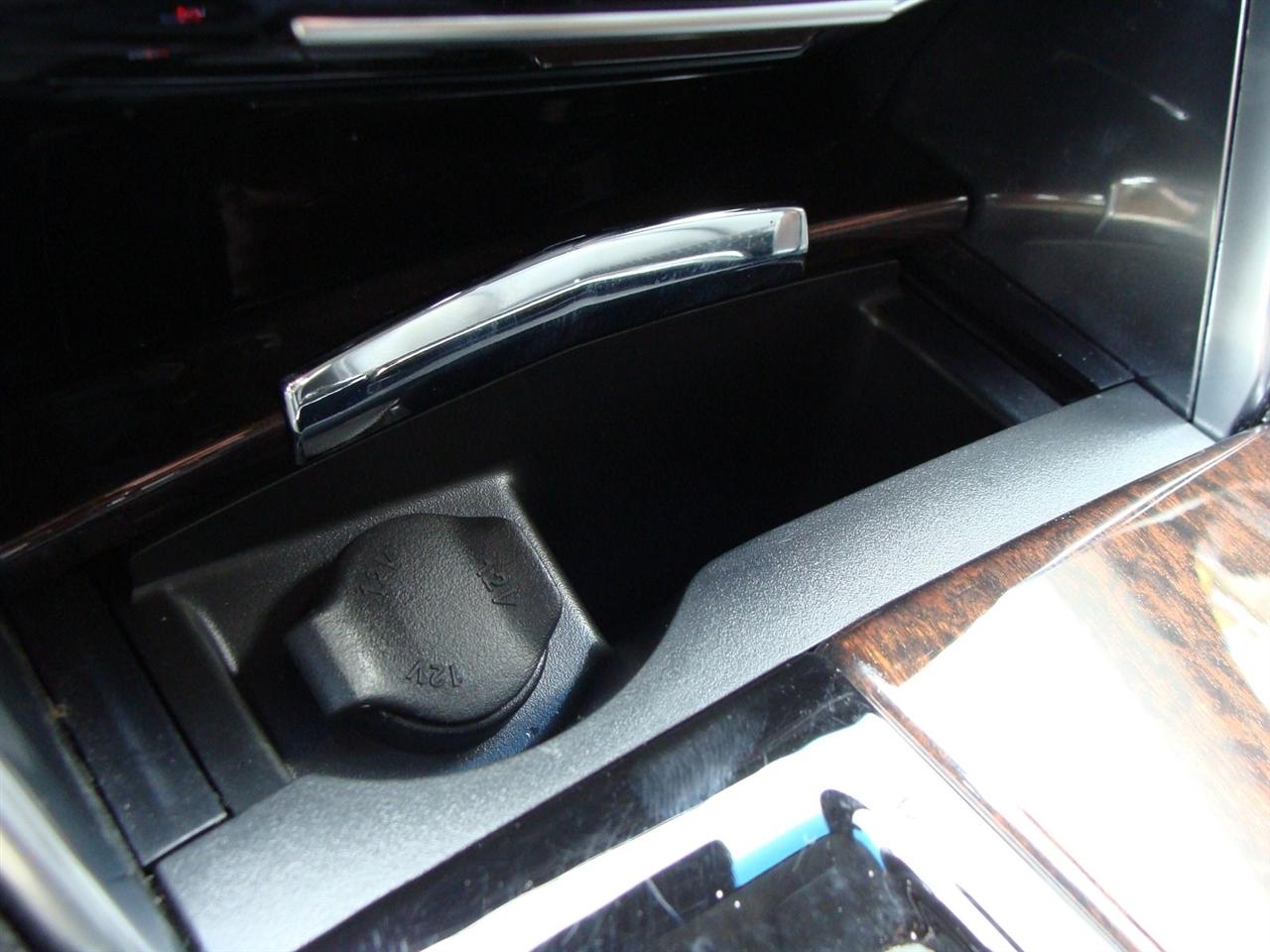 Cadillac XTS 4dr Sdn Premium AWD 2014