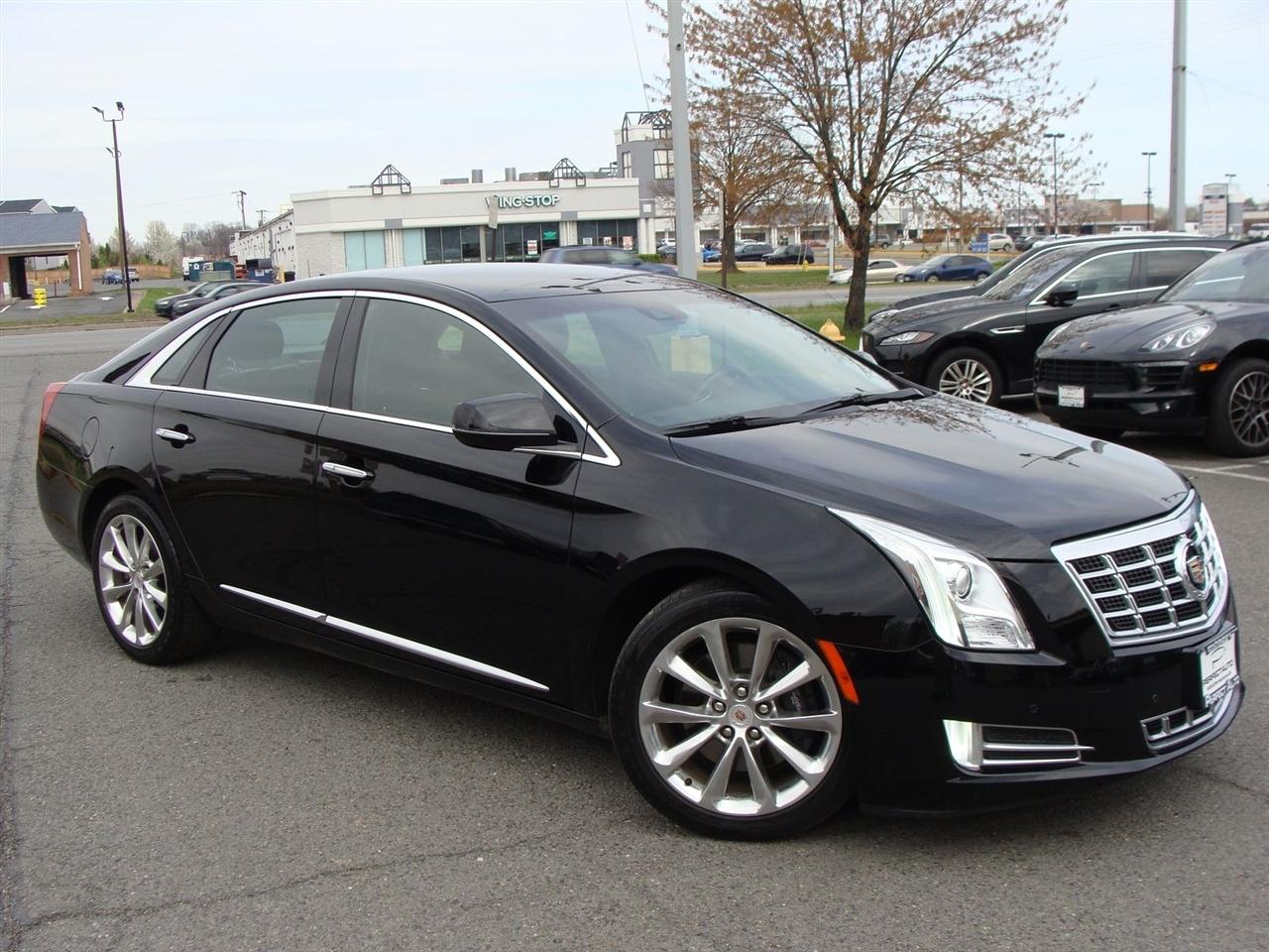Cadillac XTS 4dr Sdn Premium AWD 2014