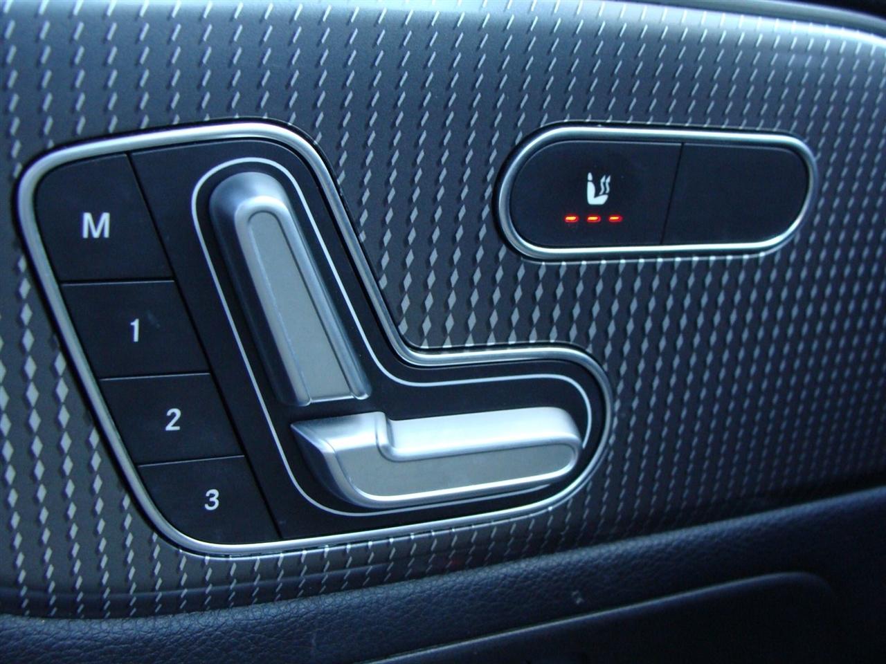 Mercedes-Benz GLB GLB 250 4MATIC SUV 2020