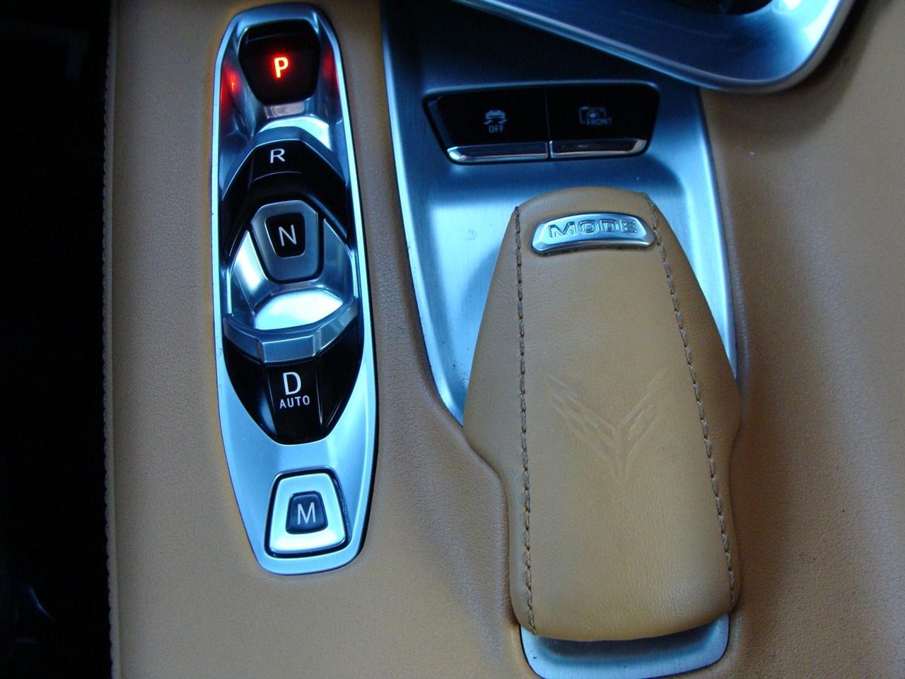 Chevrolet Corvette 2dr Stingray Cpe w/2LT 2024