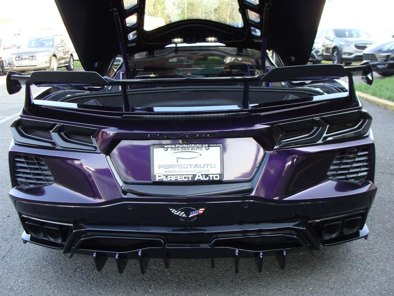 Chevrolet Corvette 2dr Stingray Cpe w/2LT 2024