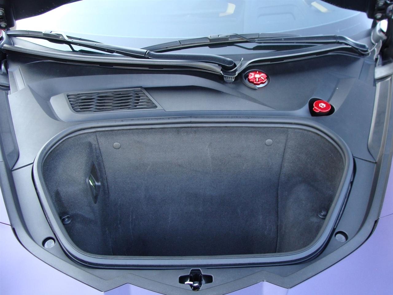 Chevrolet Corvette 2dr Stingray Cpe w/2LT 2024