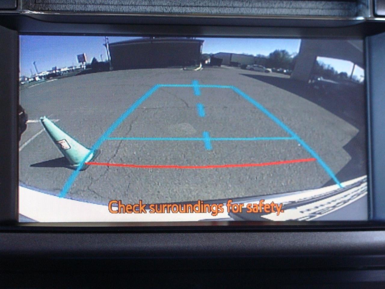 Toyota RAV4 AWD 4dr XLE (Natl) 2013