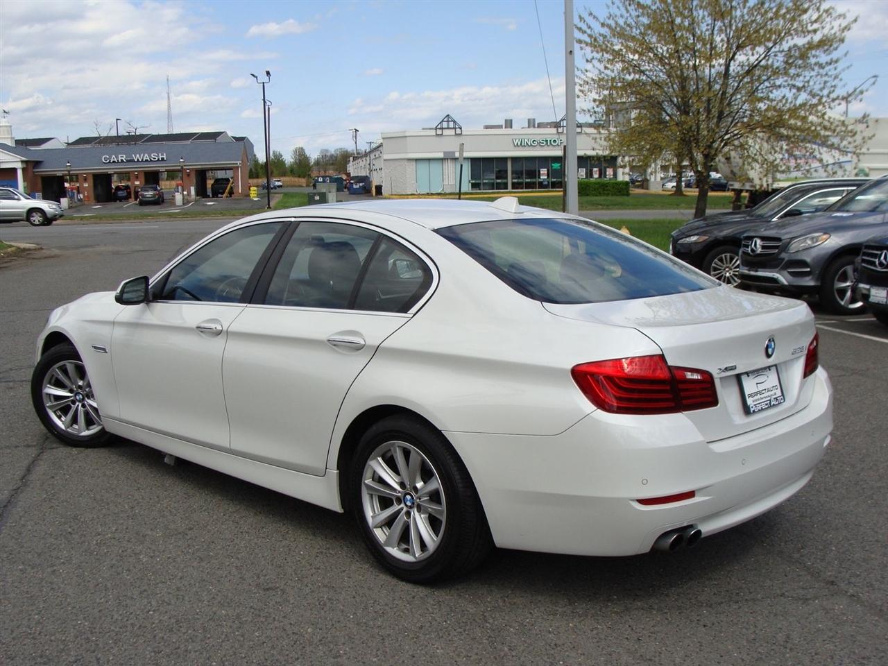 BMW 5 Series 4dr Sdn 528i xDrive AWD 2016