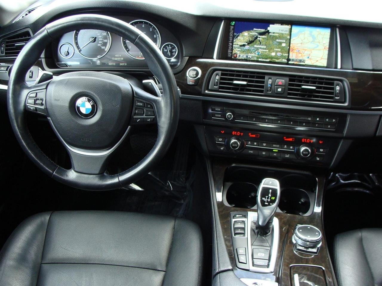 BMW 5 Series 4dr Sdn 528i xDrive AWD 2016