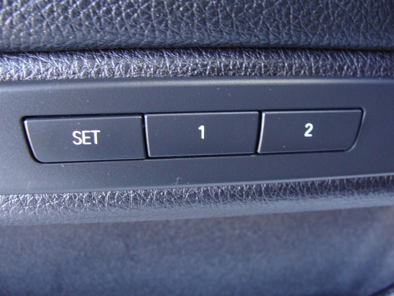 BMW 5 Series 4dr Sdn 528i xDrive AWD 2016