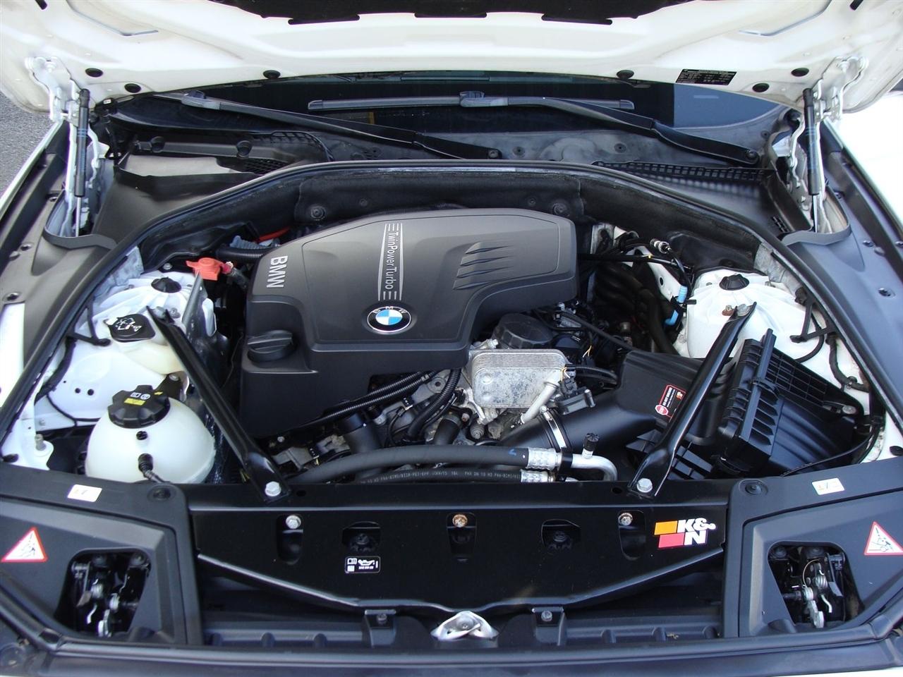 BMW 5 Series 4dr Sdn 528i xDrive AWD 2016