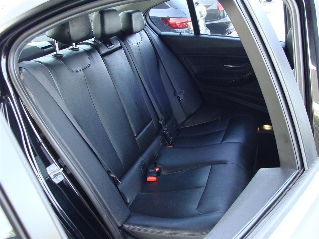 BMW 3 Series 4dr Sdn 328i xDrive AWD South Africa 2015