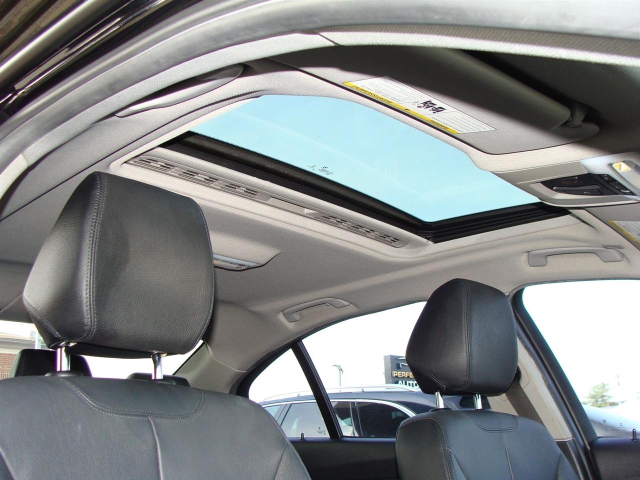 BMW 3 Series 4dr Sdn 328i xDrive AWD South Africa 2015