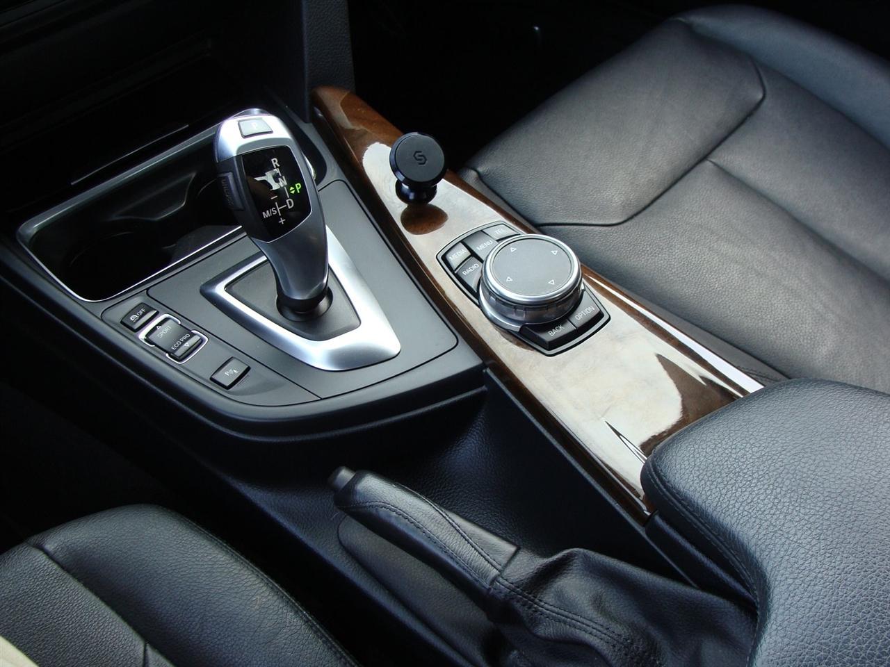 BMW 3 Series 4dr Sdn 328i xDrive AWD South Africa 2015