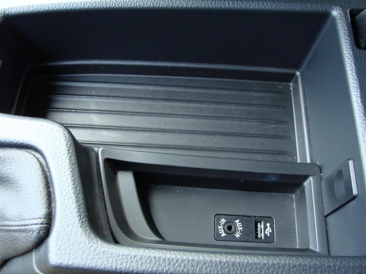 BMW 3 Series 4dr Sdn 328i xDrive AWD South Africa 2015