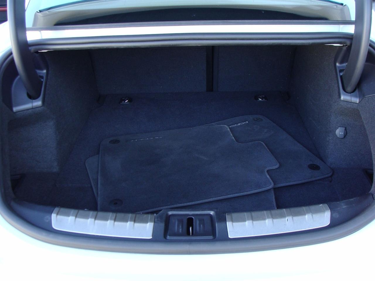 Porsche Taycan 4S Sedan 2020