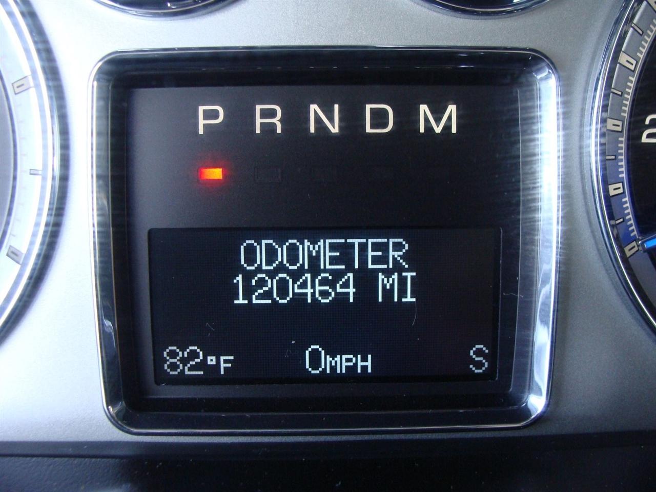 Cadillac Escalade ESV AWD 4dr Luxury 2012