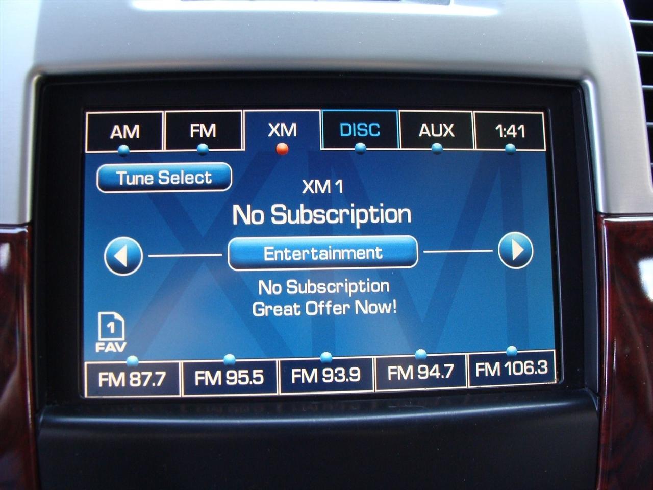 Cadillac Escalade ESV AWD 4dr Luxury 2012