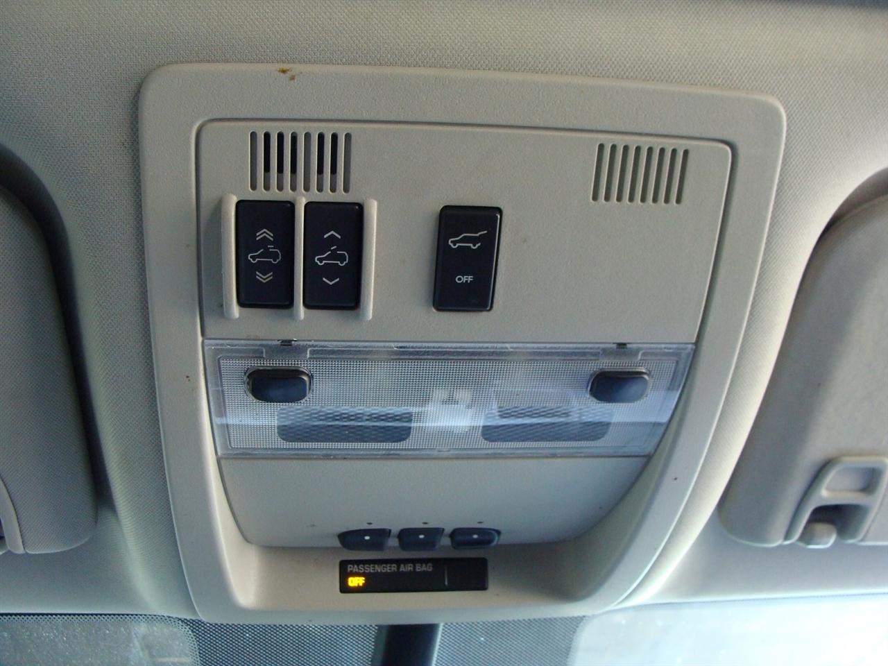 Cadillac Escalade ESV AWD 4dr Luxury 2012