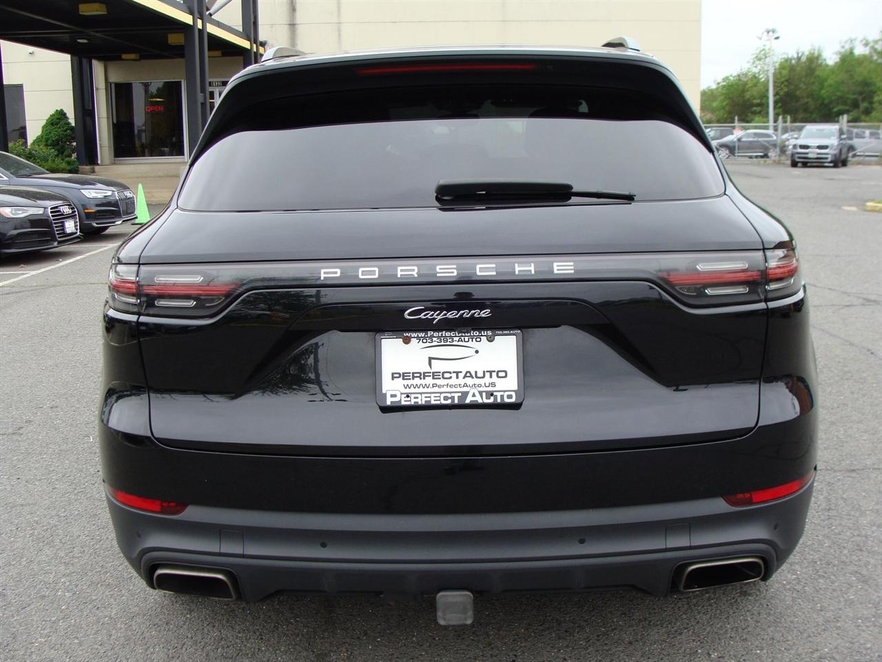 Porsche Cayenne AWD 2021