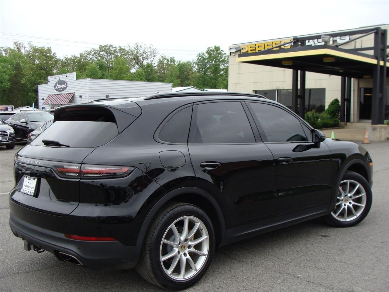 Porsche Cayenne AWD 2021