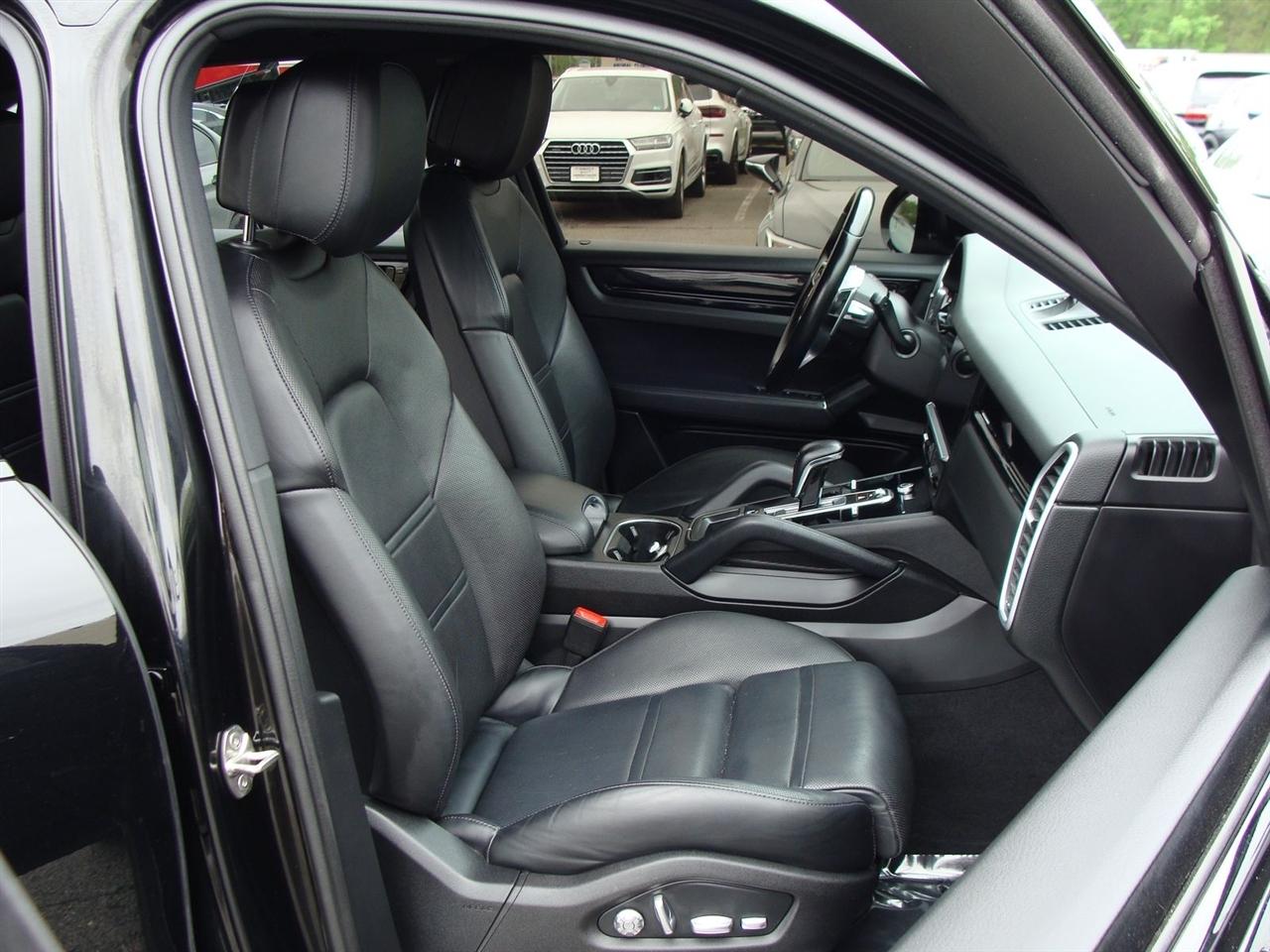 Porsche Cayenne AWD 2021