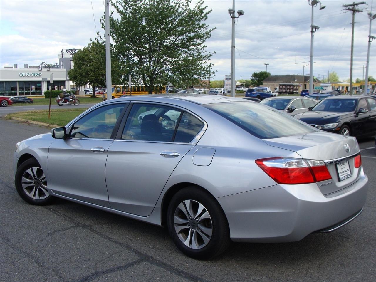 Honda Accord Sdn 4dr I4 CVT LX 2013