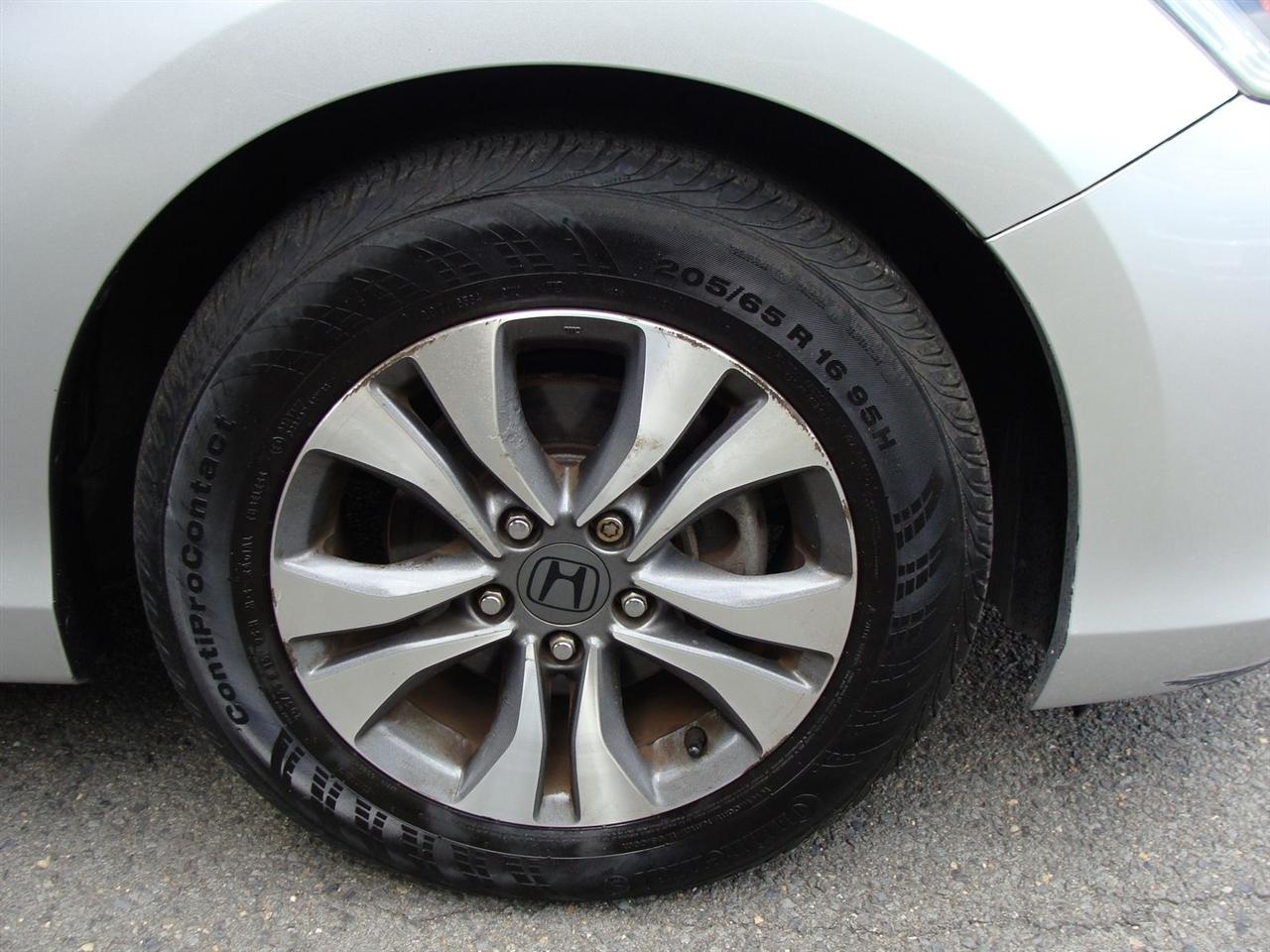 Honda Accord Sdn 4dr I4 CVT LX 2013