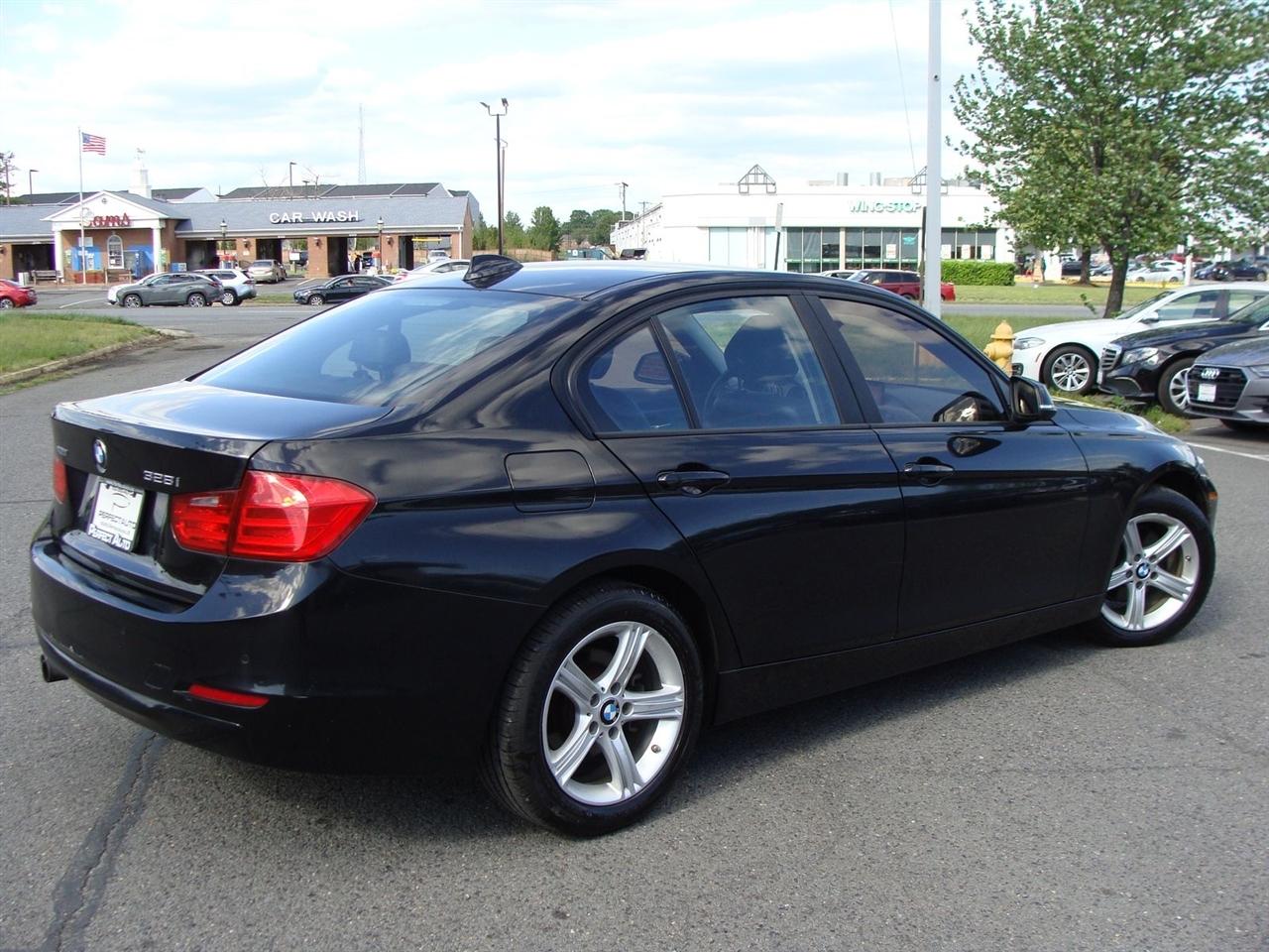 BMW 3 Series 4dr Sdn 328i xDrive AWD SULEV 2015