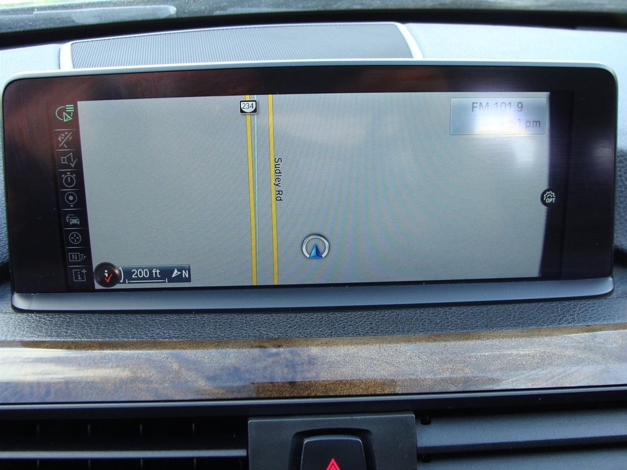BMW 3 Series 4dr Sdn 328i xDrive AWD SULEV 2015