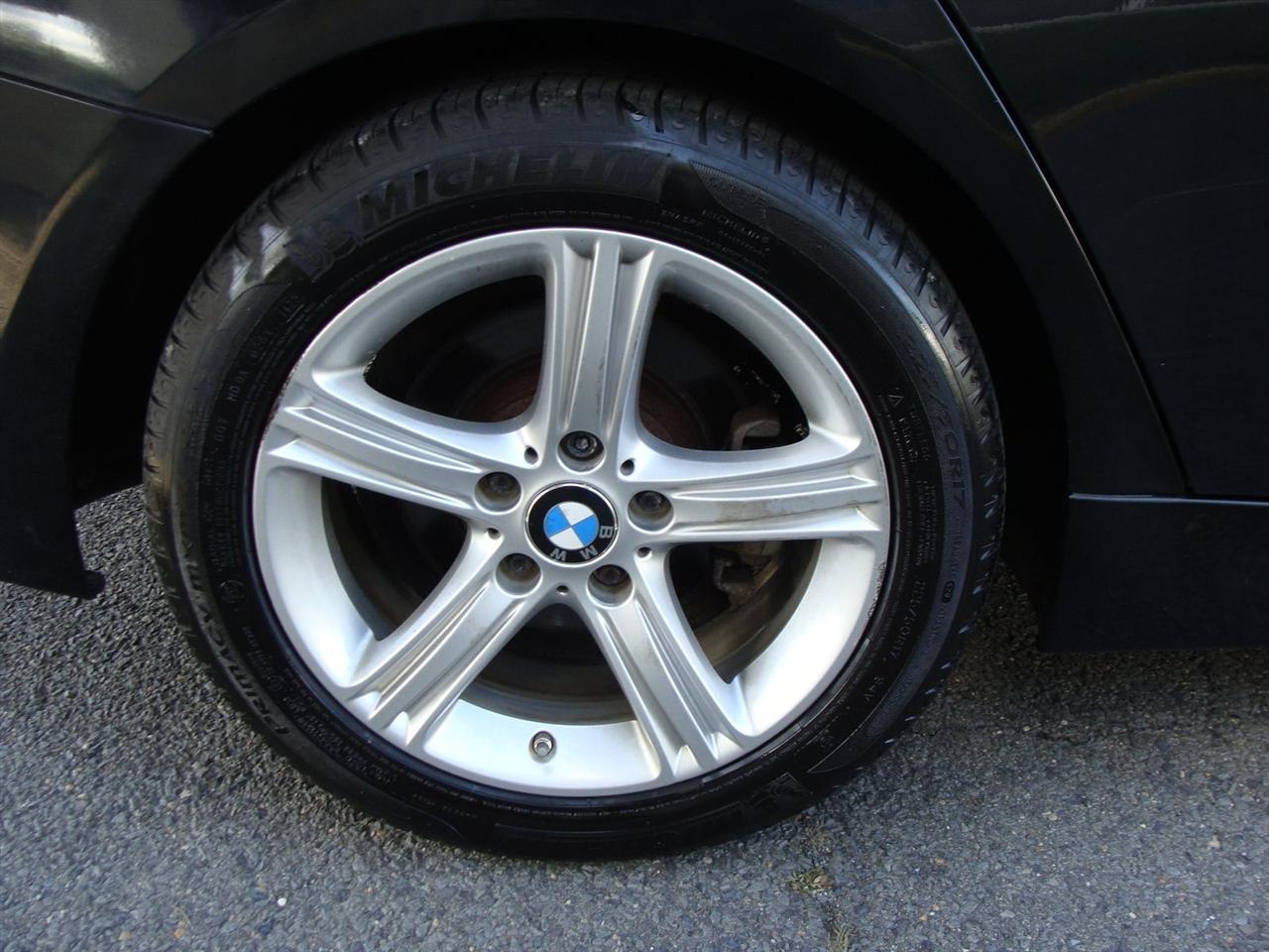 BMW 3 Series 4dr Sdn 328i xDrive AWD SULEV 2015