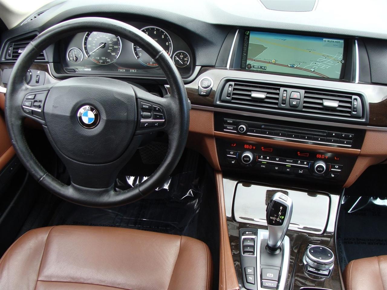 BMW 5 Series 4dr Sdn 535i xDrive AWD 2014