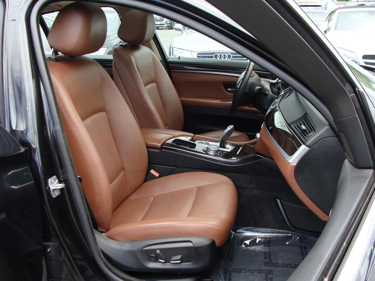 BMW 5 Series 4dr Sdn 535i xDrive AWD 2014