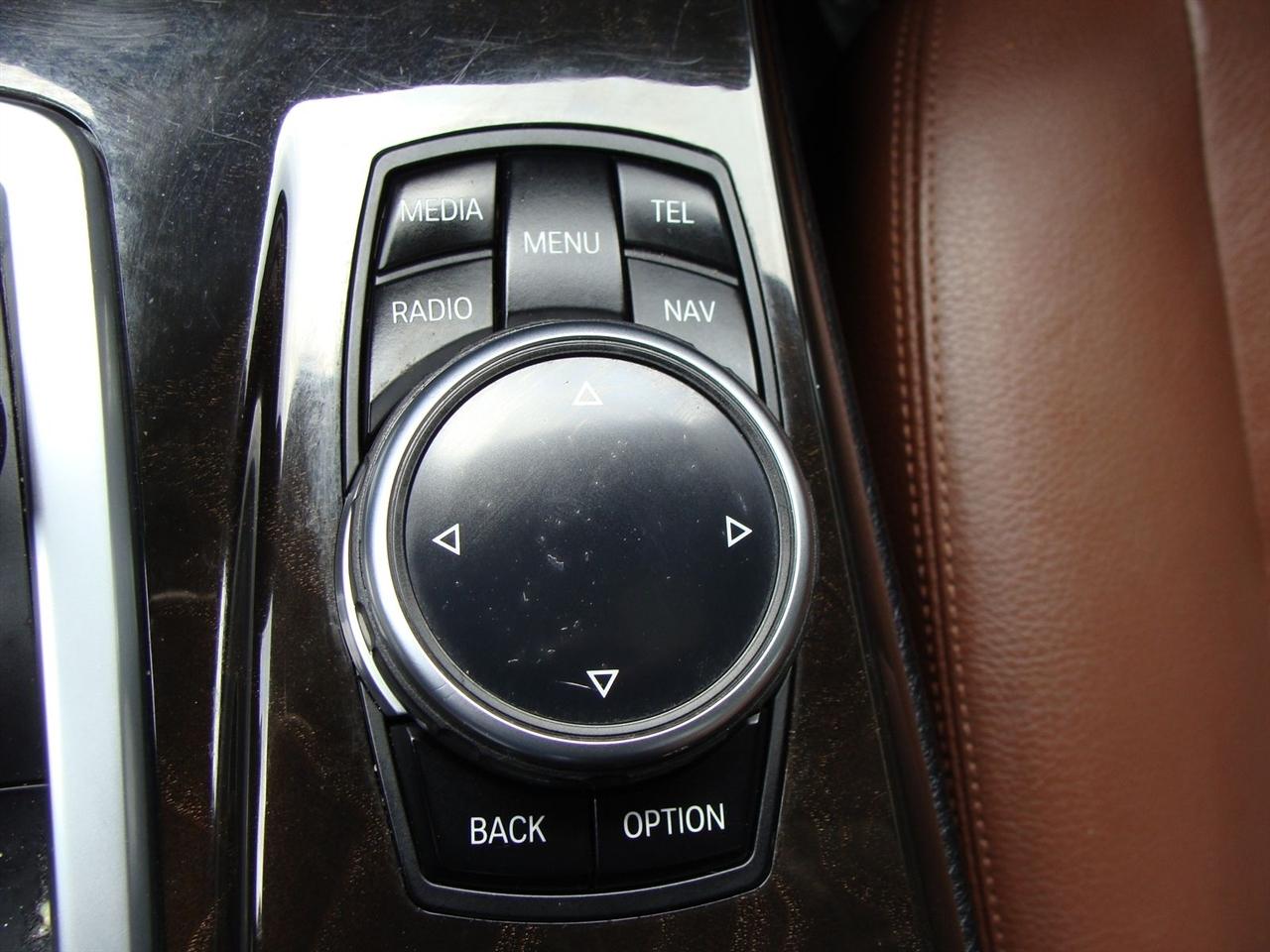 BMW 5 Series 4dr Sdn 535i xDrive AWD 2014