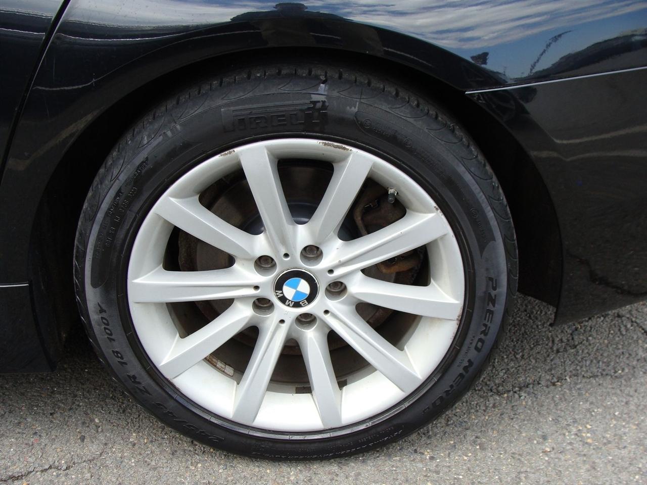 BMW 5 Series 4dr Sdn 535i xDrive AWD 2014