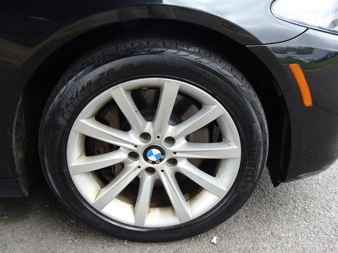 BMW 5 Series 4dr Sdn 535i xDrive AWD 2014