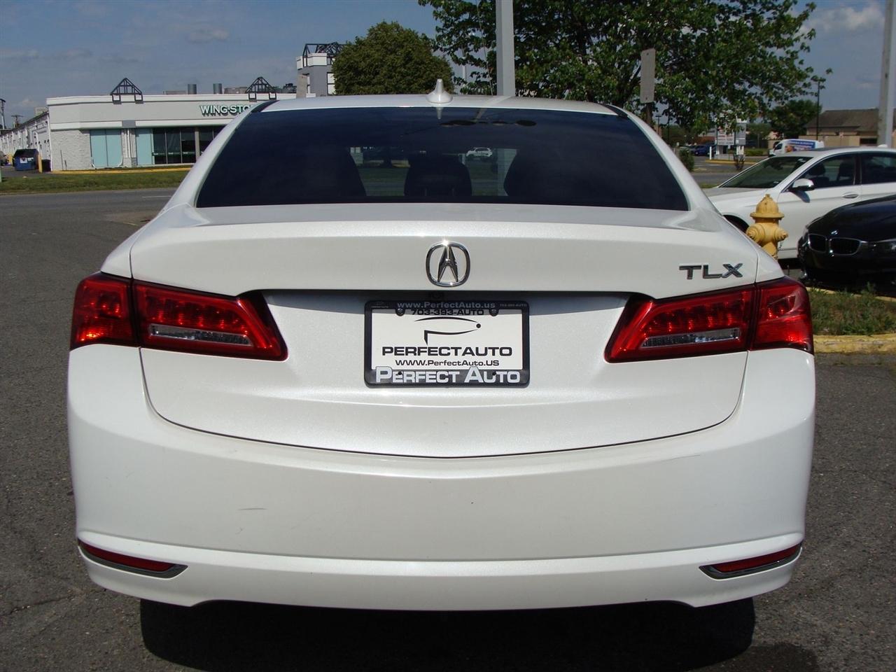 Acura TLX 2.4L FWD 2020