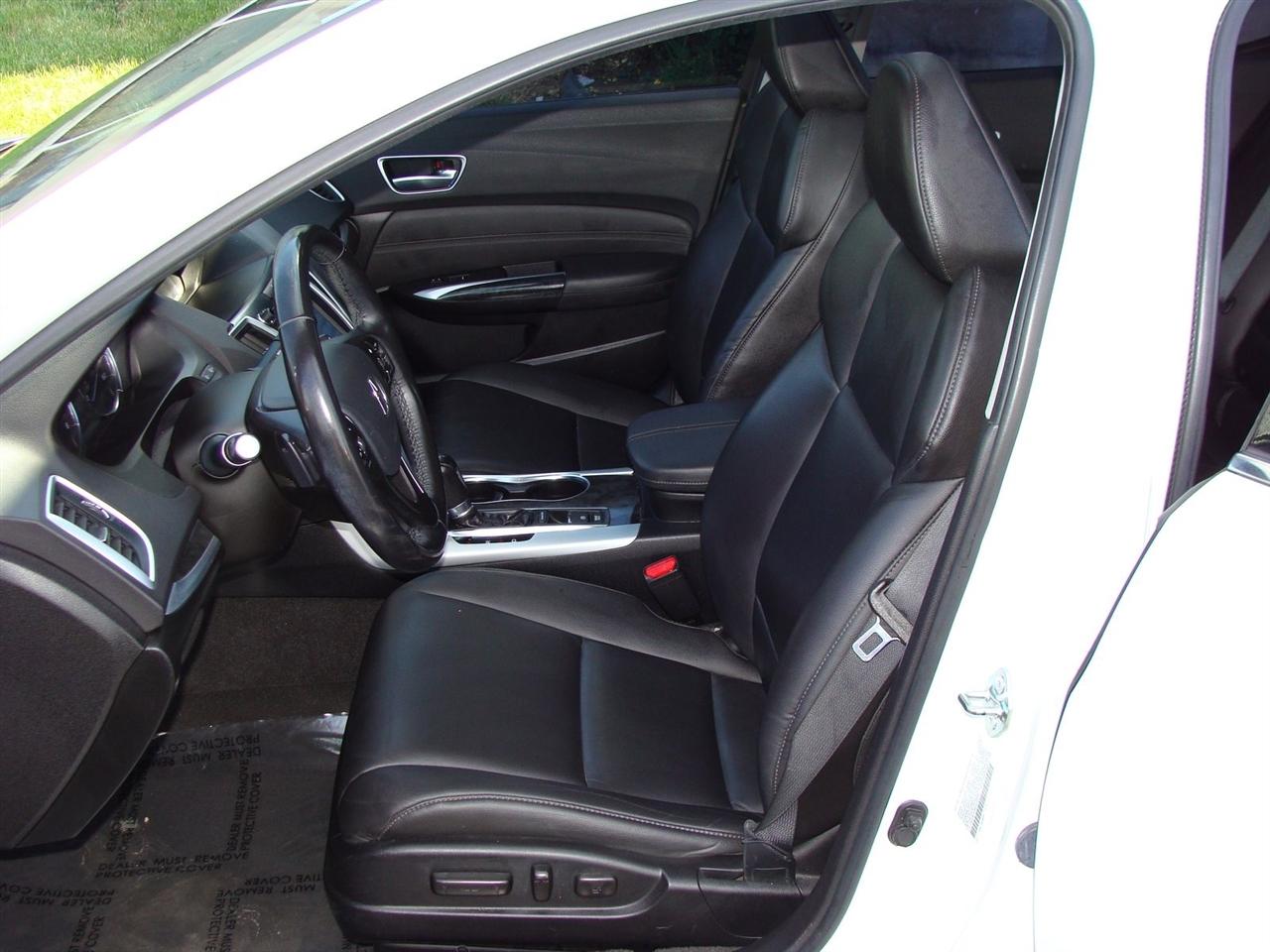 Acura TLX 2.4L FWD 2020