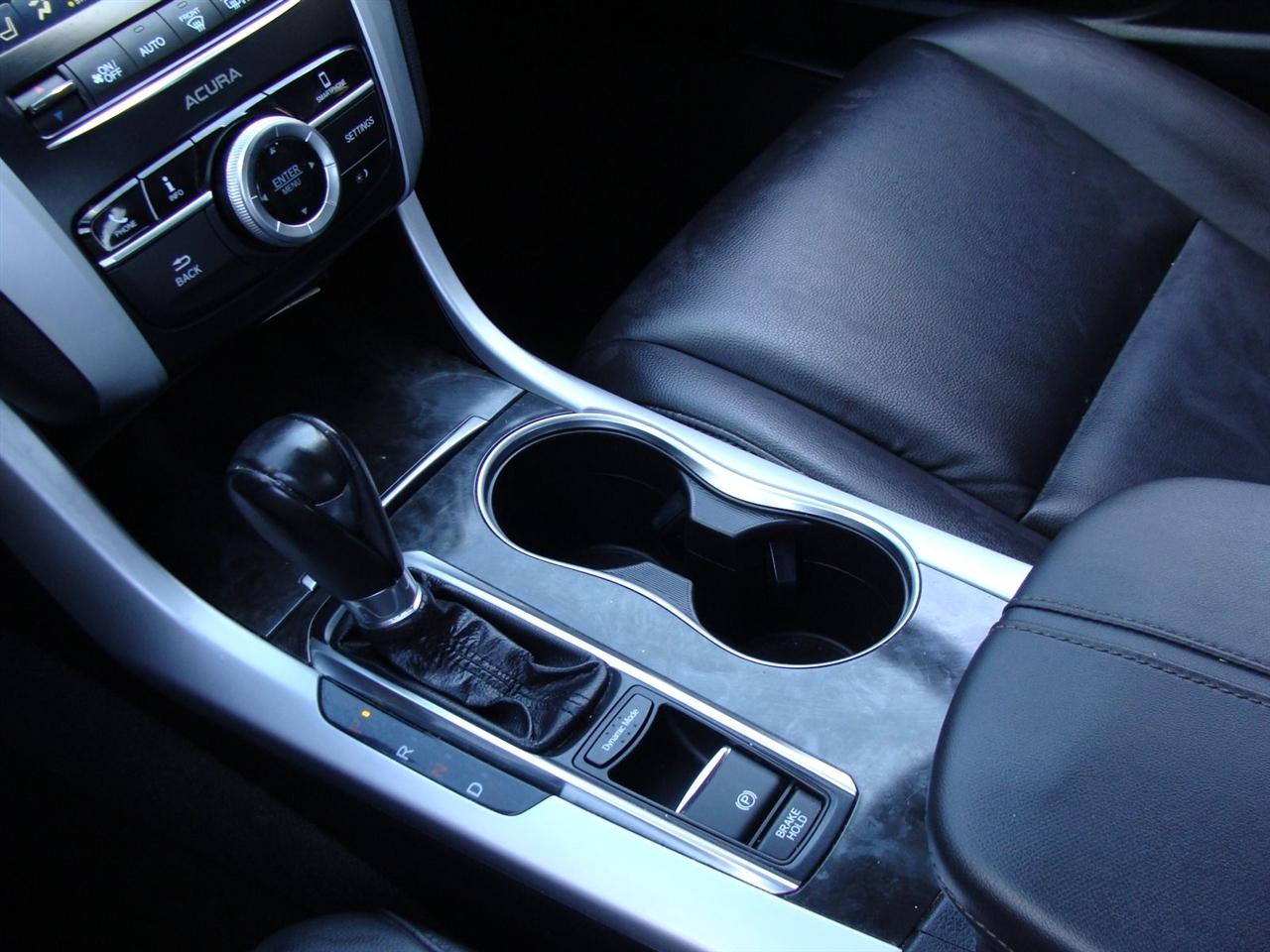 Acura TLX 2.4L FWD 2020