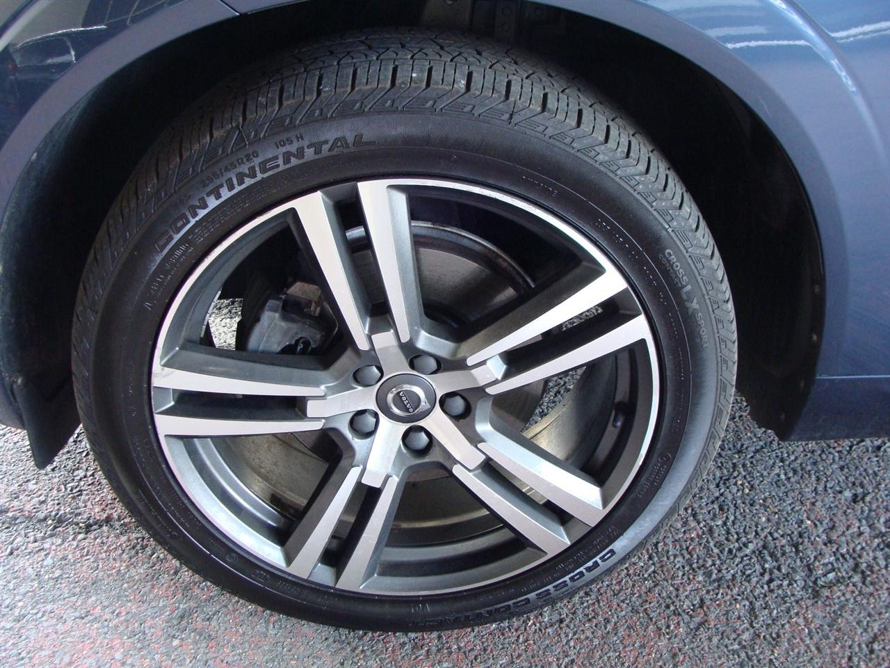 Volvo XC60 T5 AWD Momentum 2021