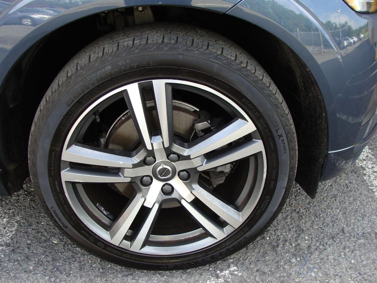 Volvo XC60 T5 AWD Momentum 2021