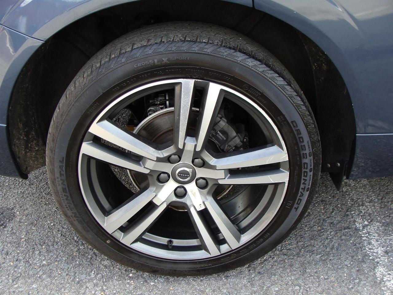Volvo XC60 T5 AWD Momentum 2021