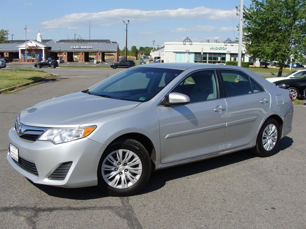 Toyota Camry 2014.5 4dr Sdn I4 Auto SE Sport (Natl) 2014