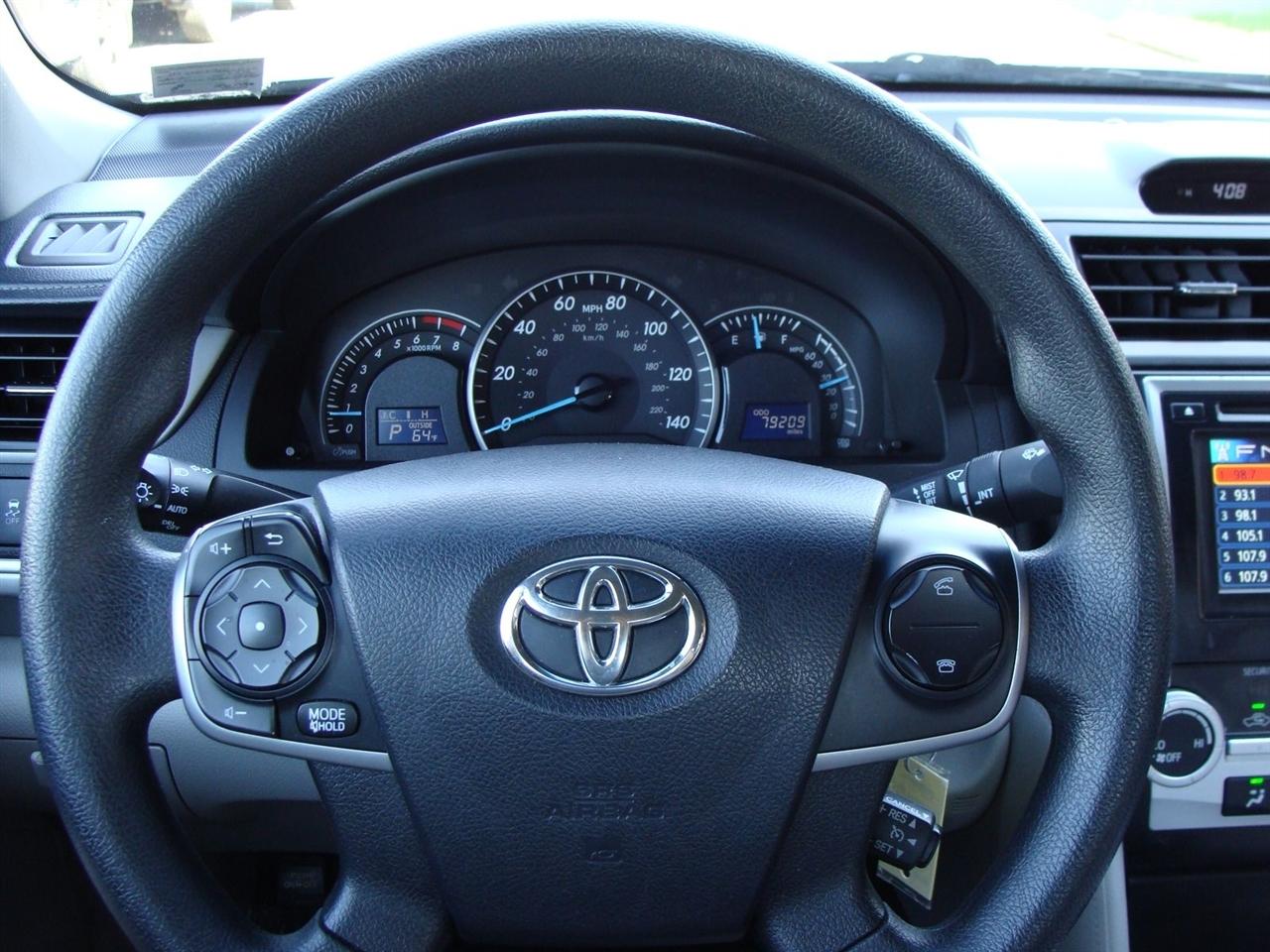 Toyota Camry 2014.5 4dr Sdn I4 Auto SE Sport (Natl) 2014