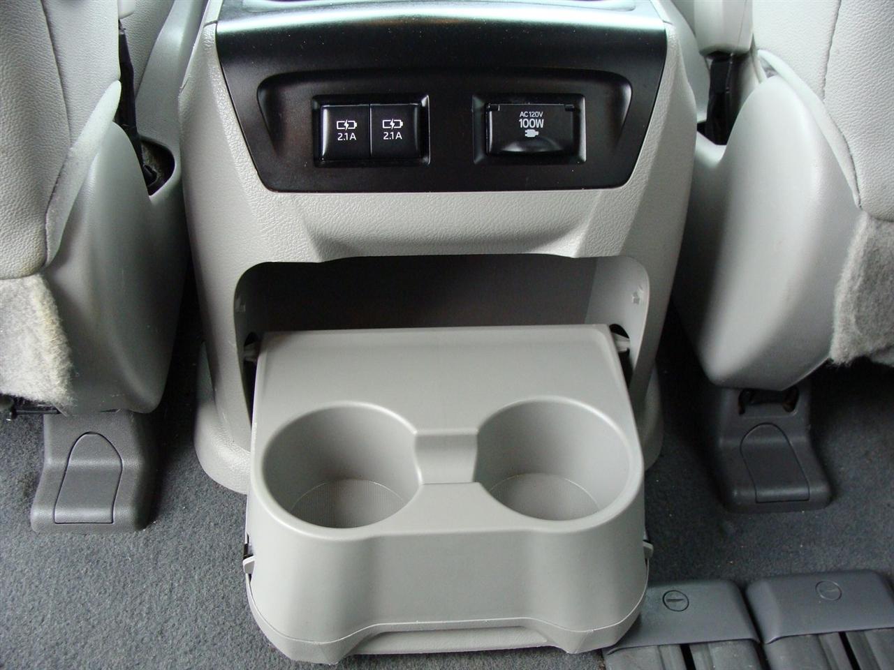 Toyota Sienna XLE Auto Access Seat FWD 7-Passenger (Natl) 2019