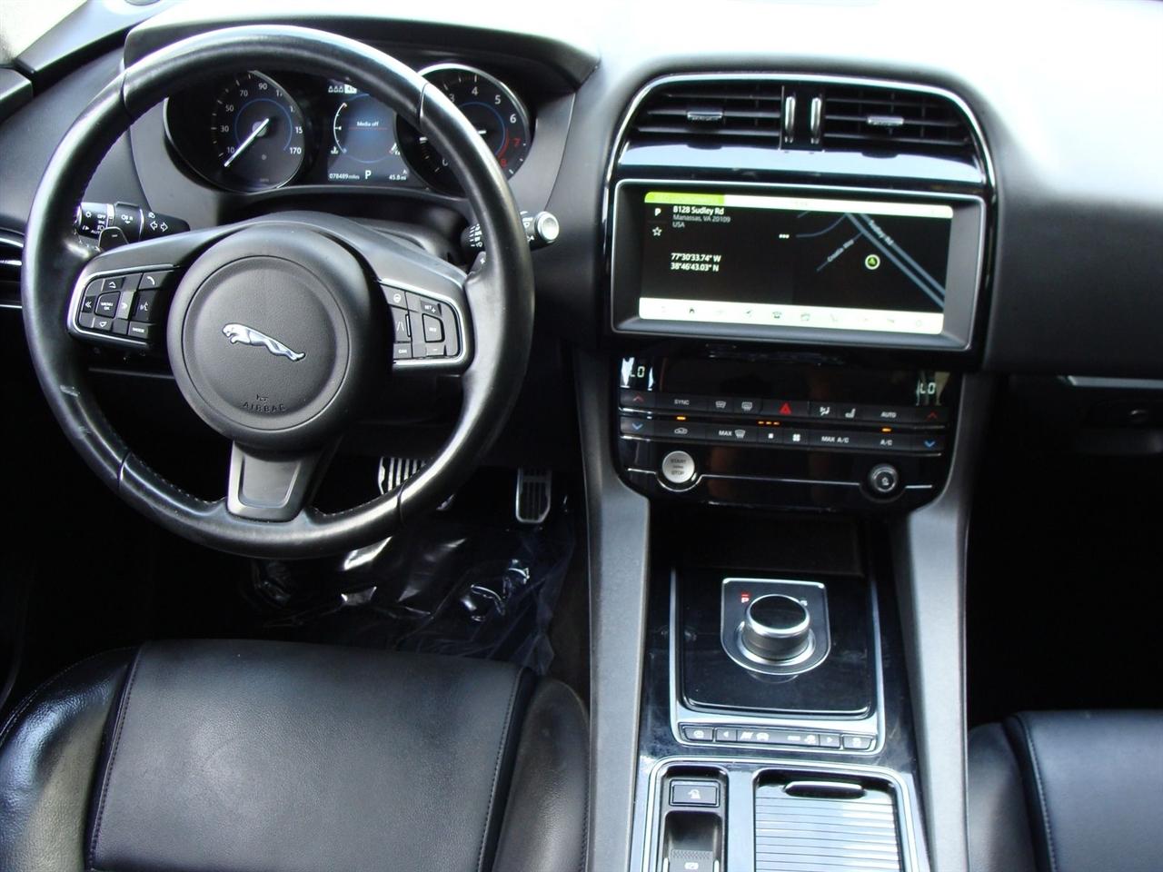Jaguar F-Pace 25t Premium AWD 2019