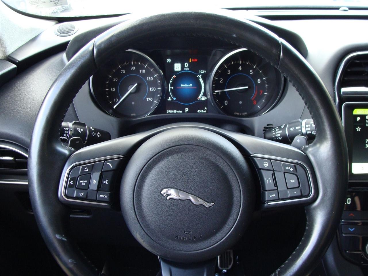 Jaguar F-Pace 25t Premium AWD 2019