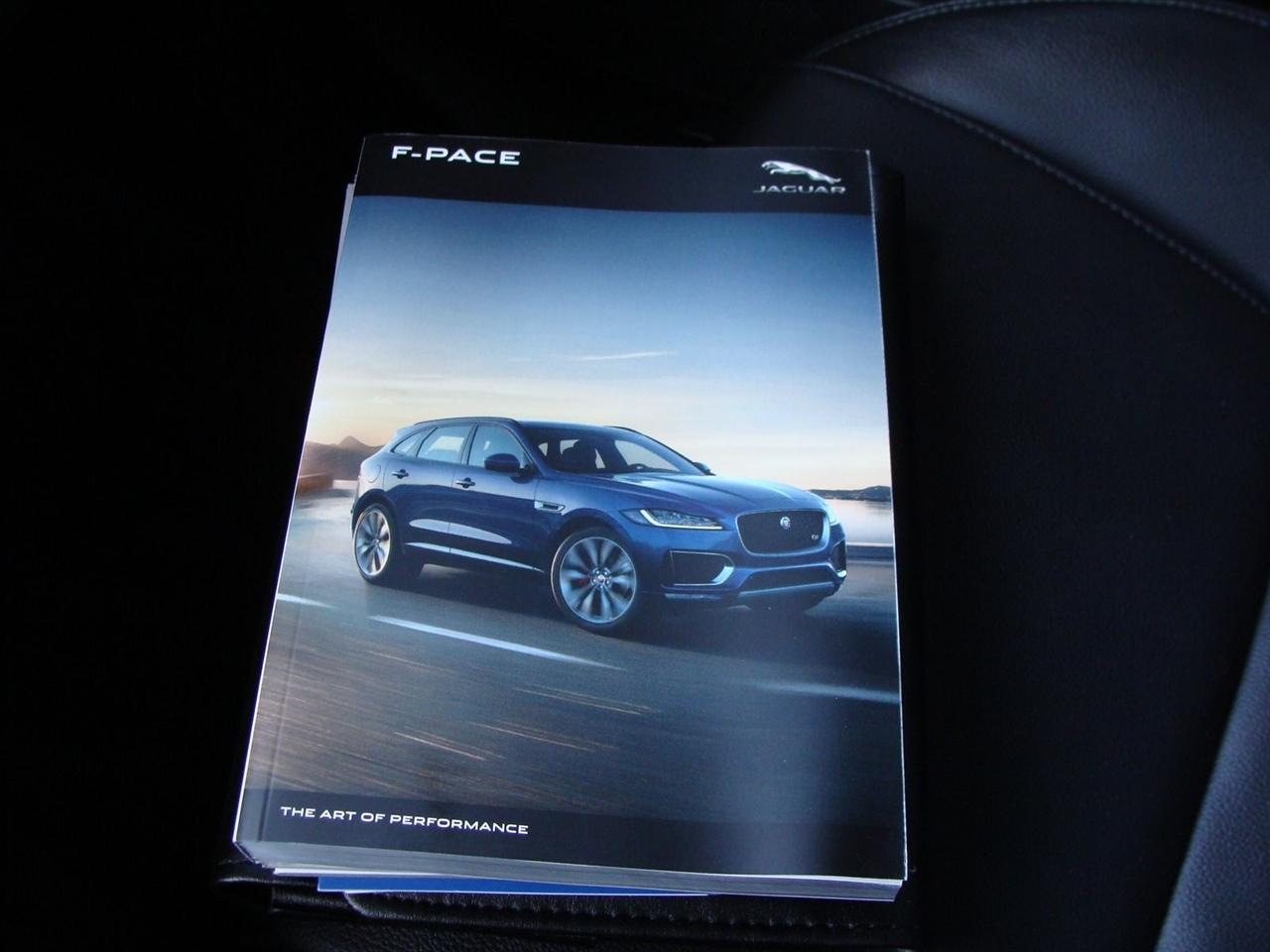 Jaguar F-Pace 25t Premium AWD 2019