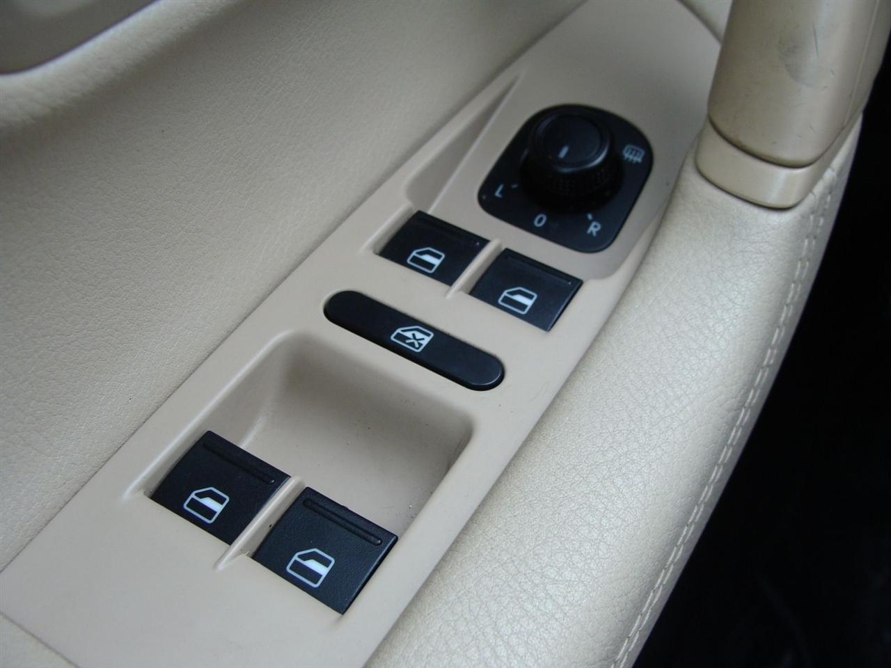 Volkswagen CC 4dr Sdn DSG Trend 2016